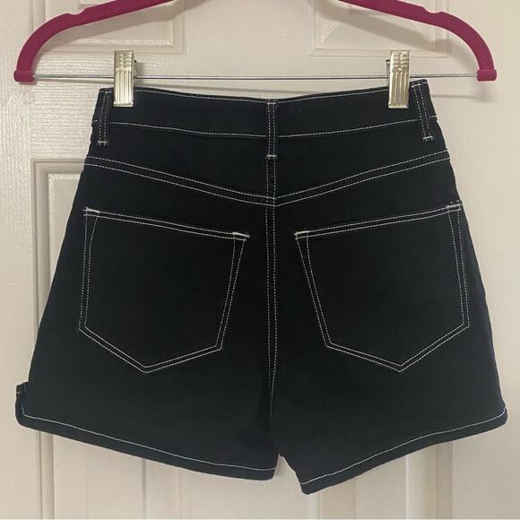 H&M • Black High Waist Twill Contrast Seam Denim Shorts - Picture 5 of 5